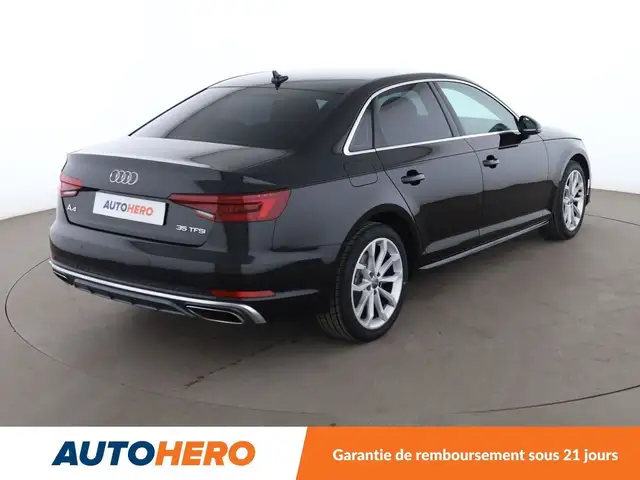 Audi A4 view 6