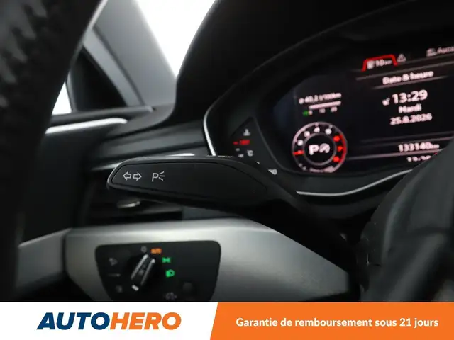 Audi A4 view 28