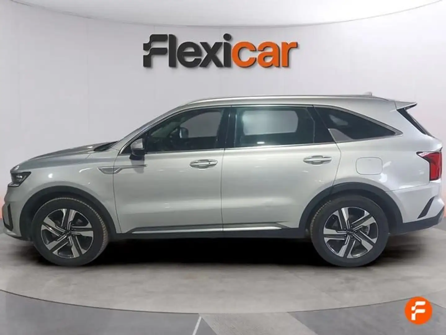 Kia Sorento 1.6 T-GDi HEV Drive 4x2 Gris - 2