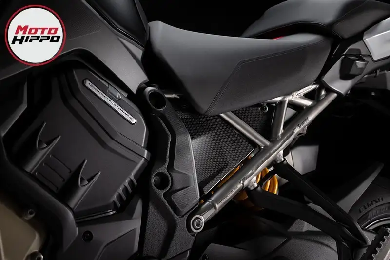 Ducati Multistrada V4 - foto 6