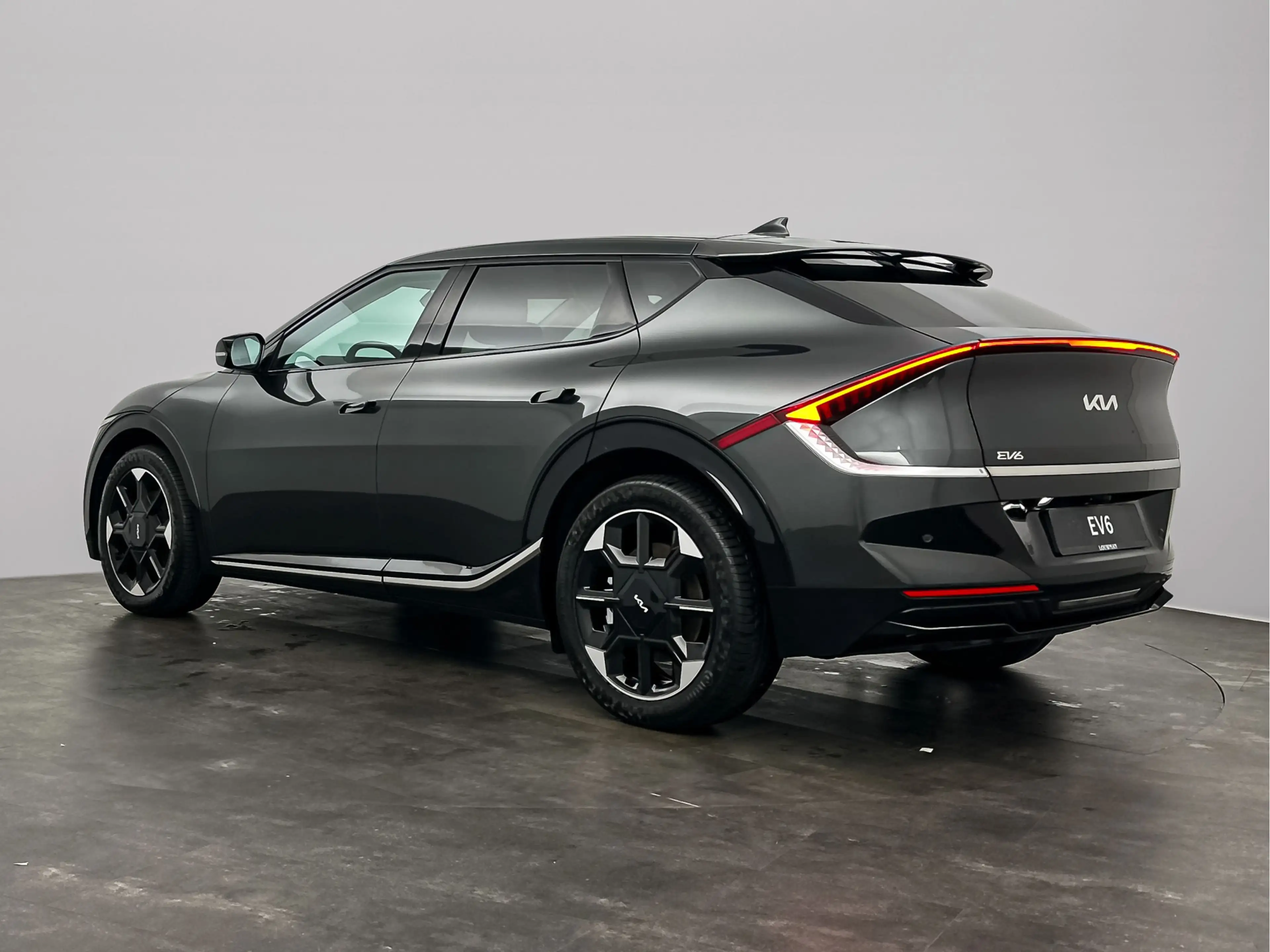 Kia EV6 Plus 84 kWh — photo 2