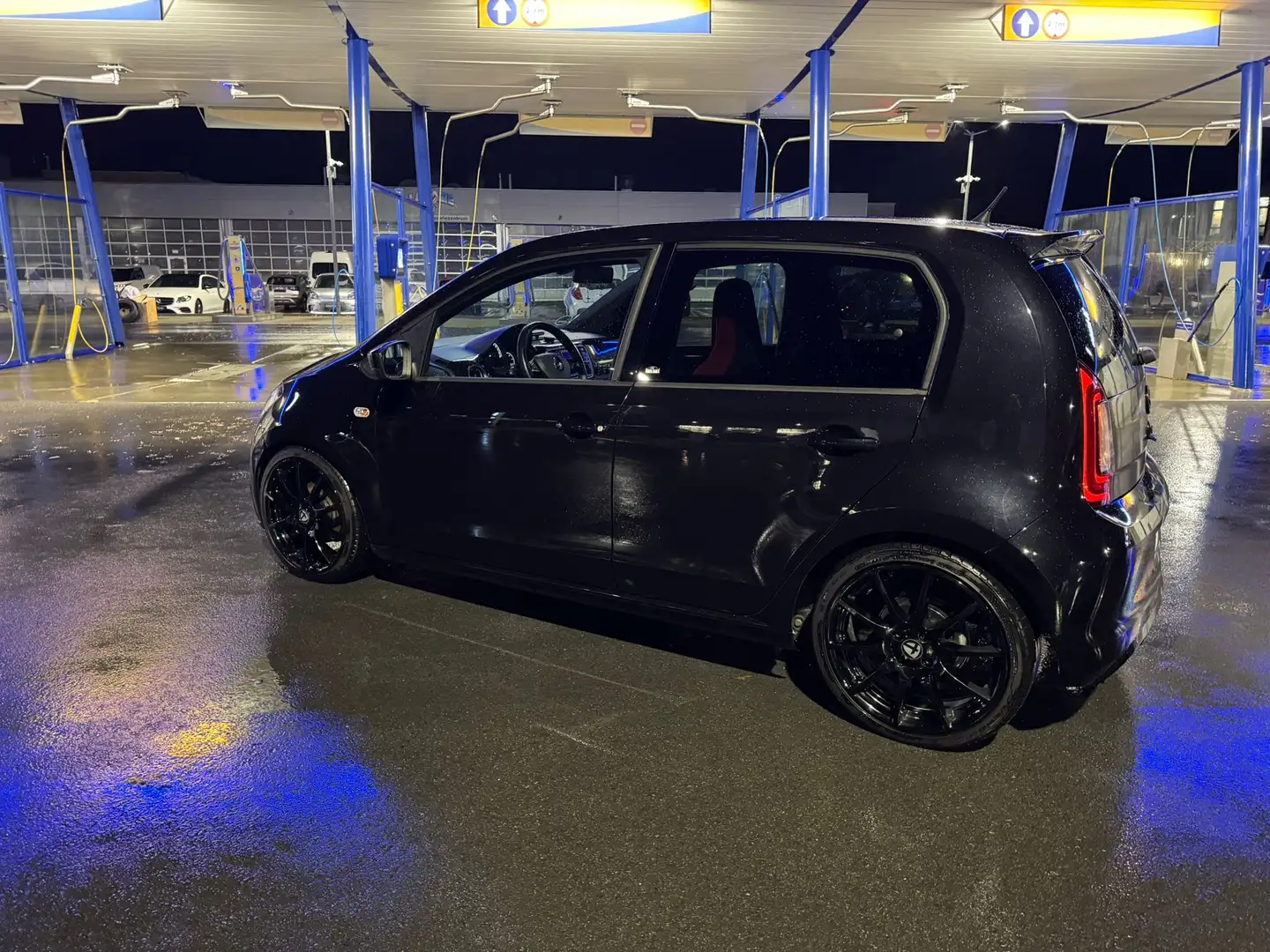 Skoda Citigo Citigo 5-Türer 1.0 MPI Green tec ASG Monte Carlo Schwarz - 2
