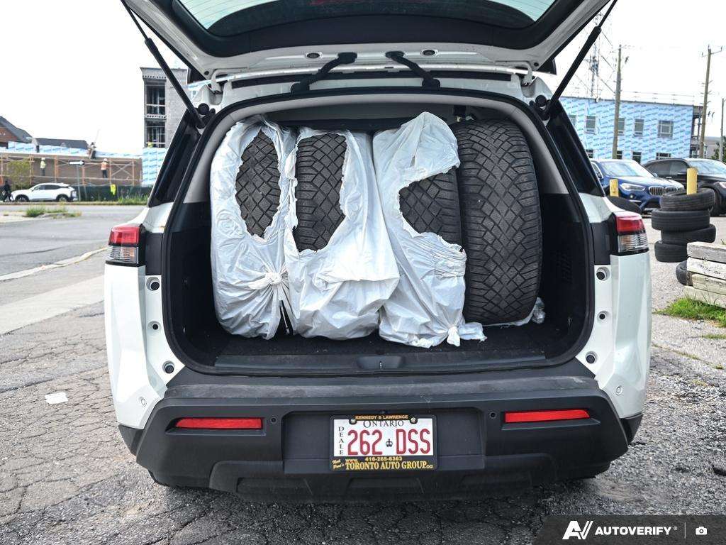 2022 Nissan Pathfinder S 4WD — снимка 1