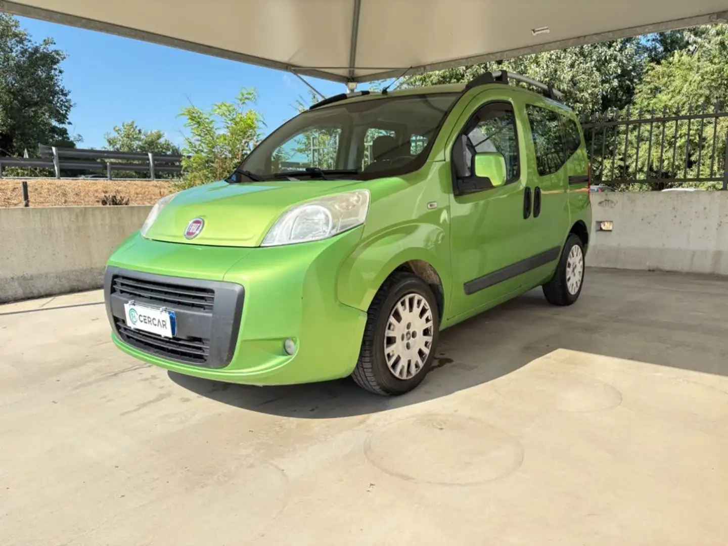 Fiat Qubo 1.3 MJT 75 CV Dynamic AUTOMATICO OK NEOP Verde - 1