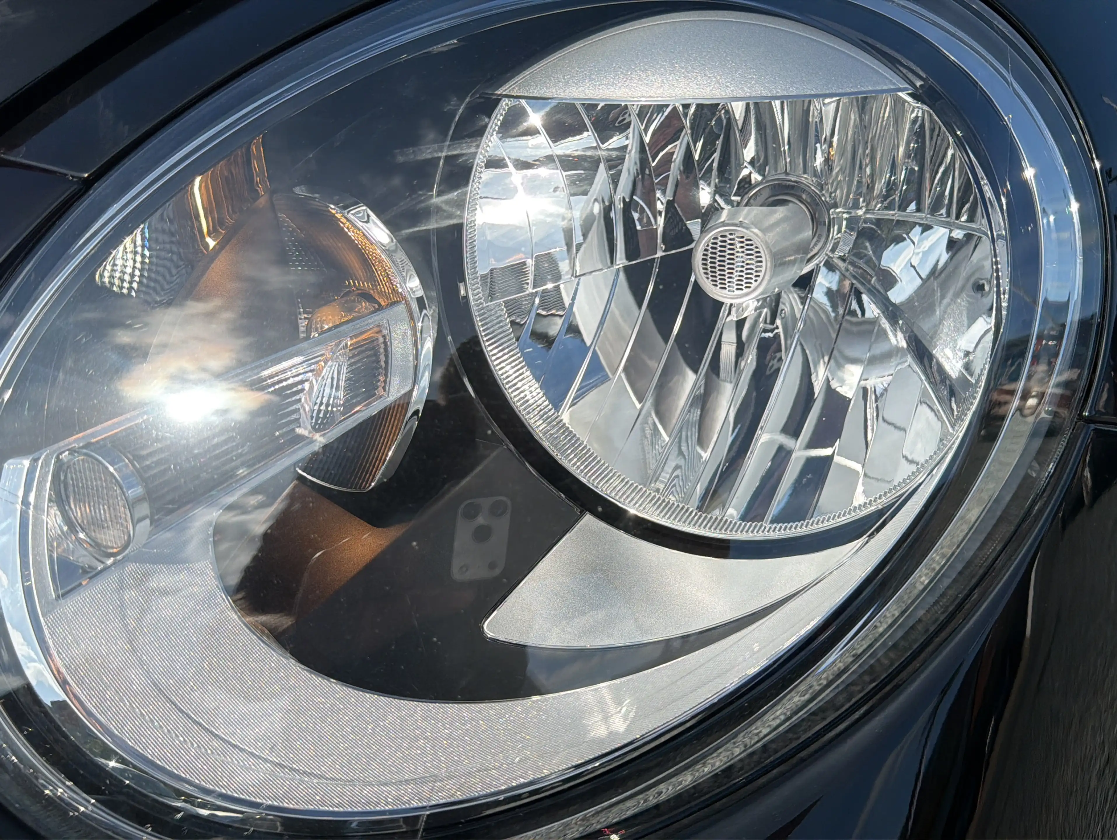 Volkswagen Beetle Design Sitzh Klima Tempomat Original KM — photo 10
