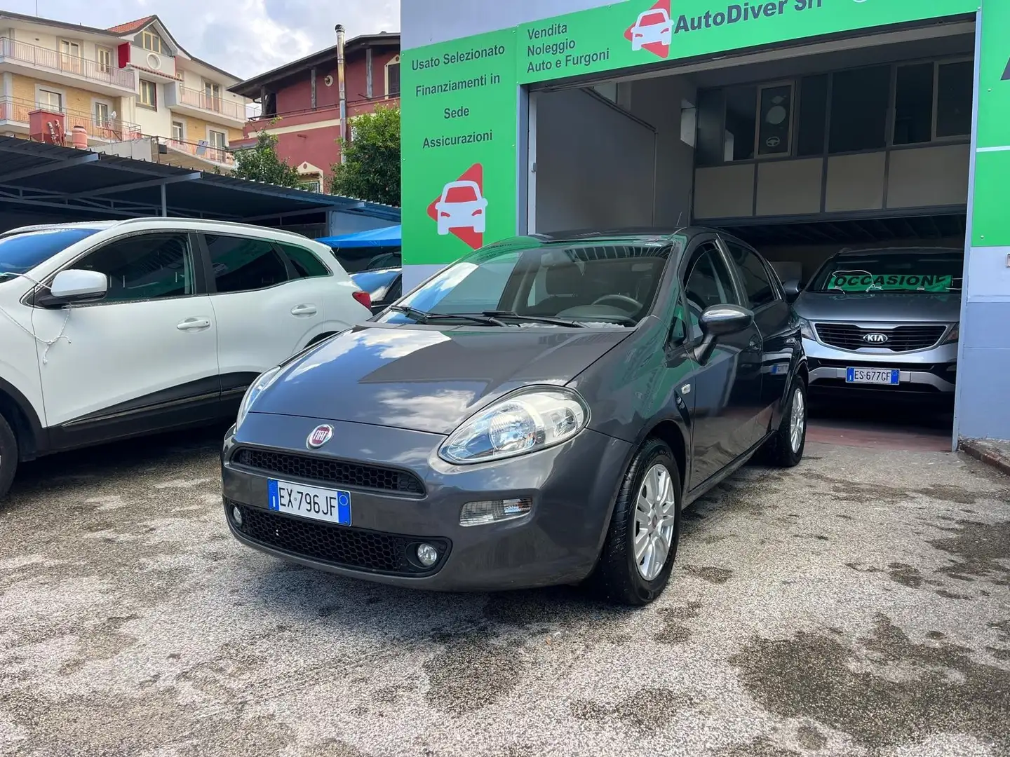 Fiat Punto 5p 1.4 easypower Lounge Gpl E6 Grigio - 2