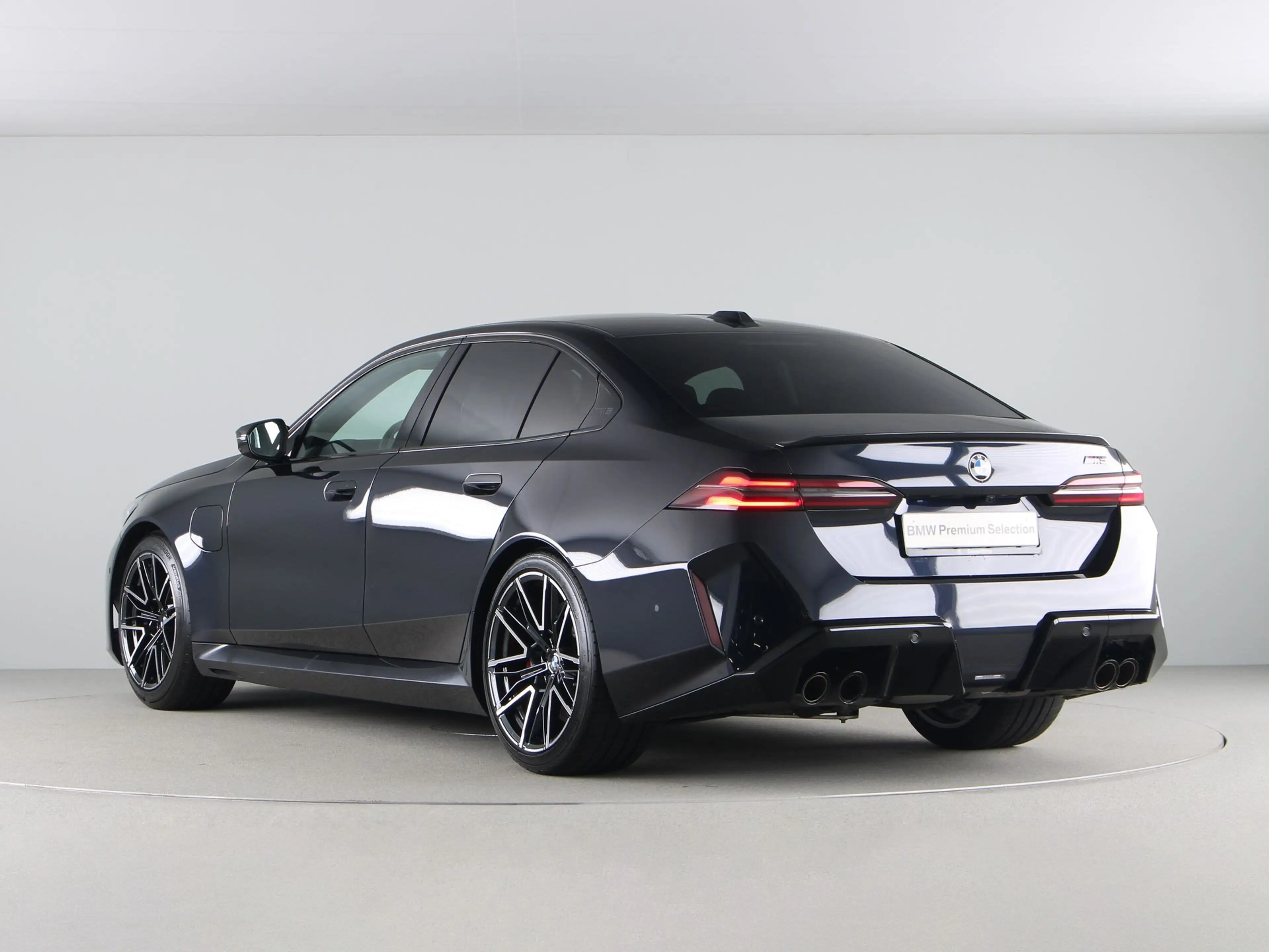 BMW M5 5 Serie — photo 12