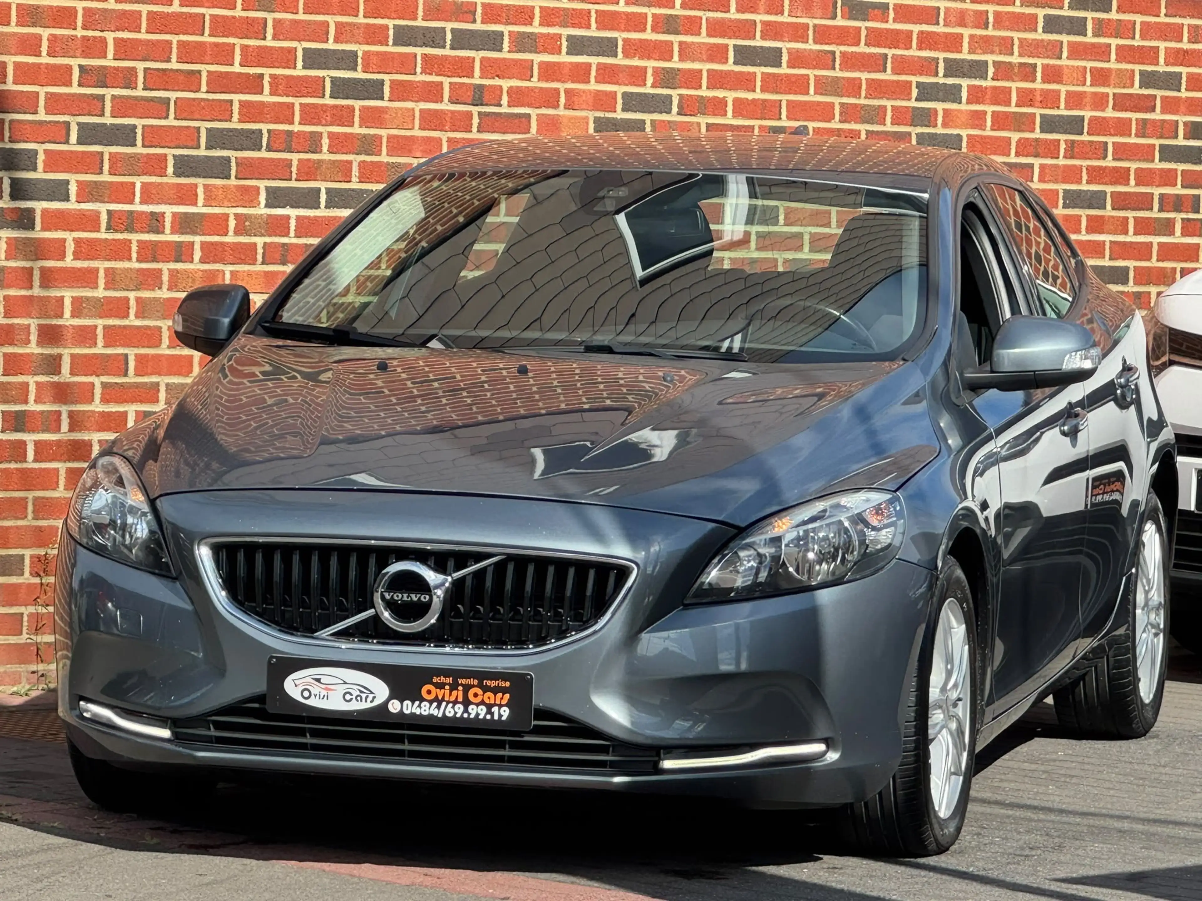 Volvo V40 / 1ere PROPRIÉTÉ / — photo 3