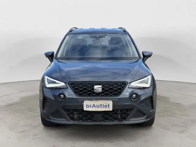 Seat Arona view 2
