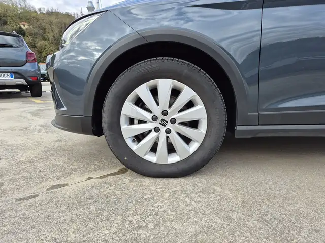 Seat Arona view 12