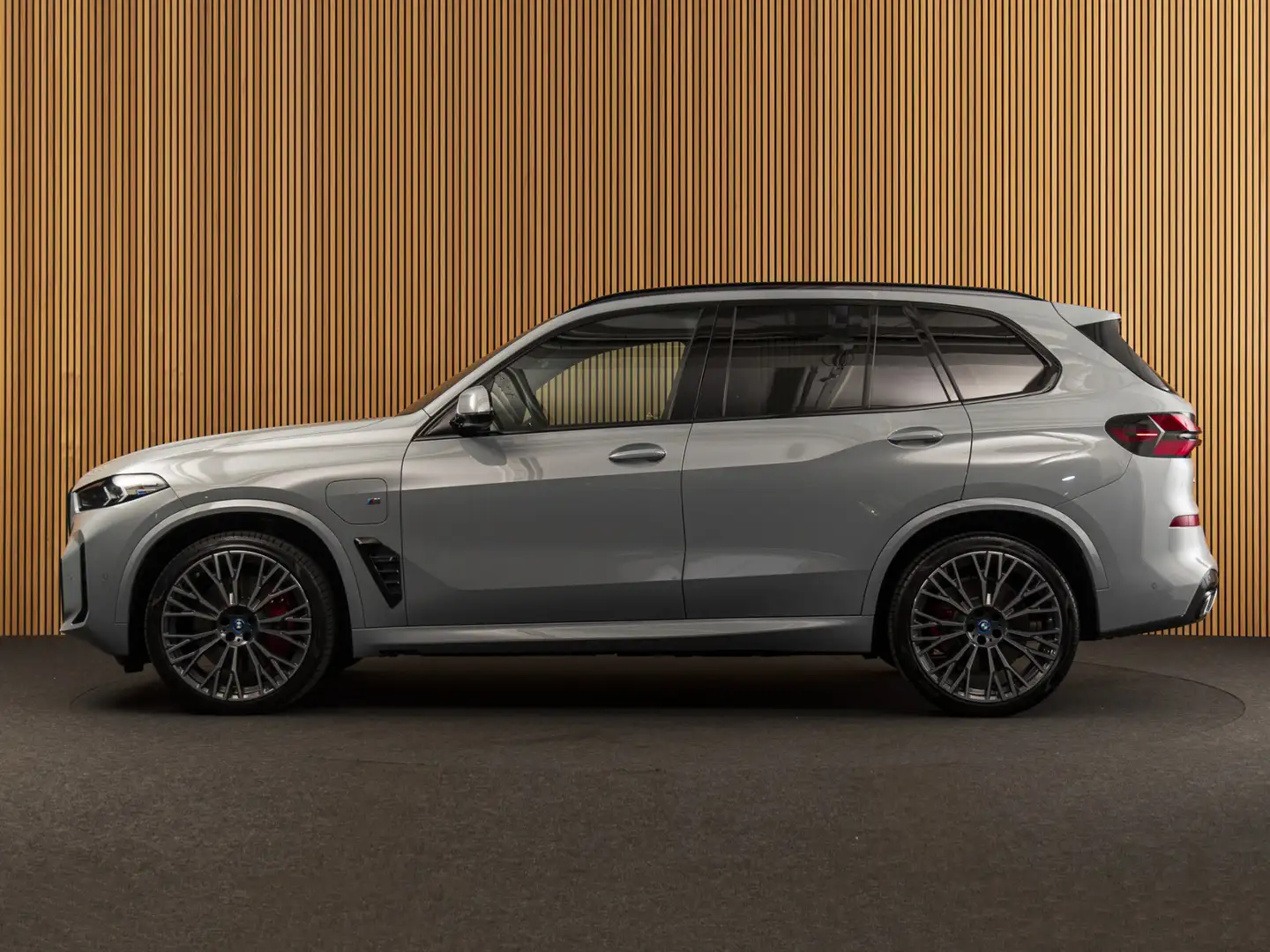 BMW X5 xDrive50e SKYLOUNGE-MSPORTPRO-MASSAGE-22" Grijs - 2