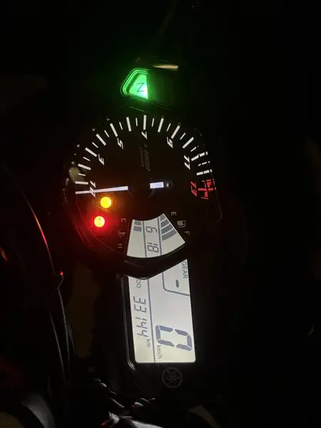 Yamaha YZF-R3 - foto 8