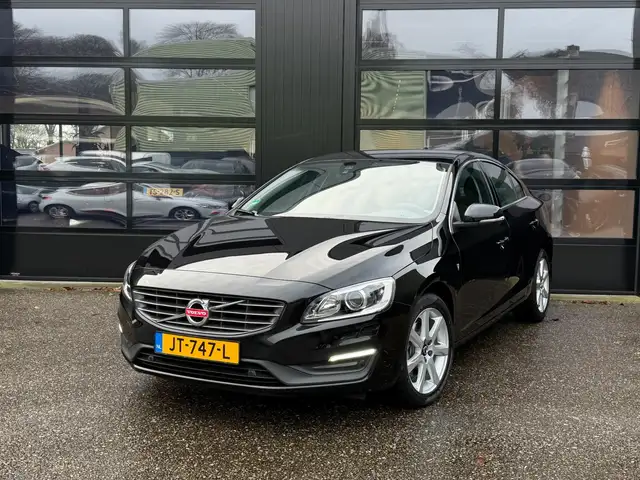 Volvo S60 2.0 T3 Nordic+ Xenon Navi Stoelverwarming