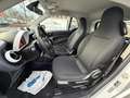 smart forTwo coupe EQ   TÜV NEU   PDC hinten Silber - thumbnail 4