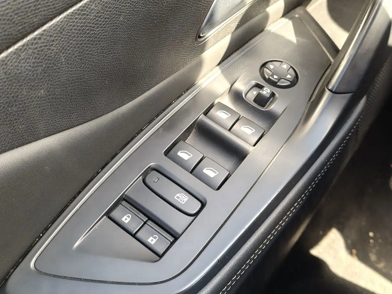 Peugeot 308 Allure 1.2 PureTech 130 SW, миниатюра 14