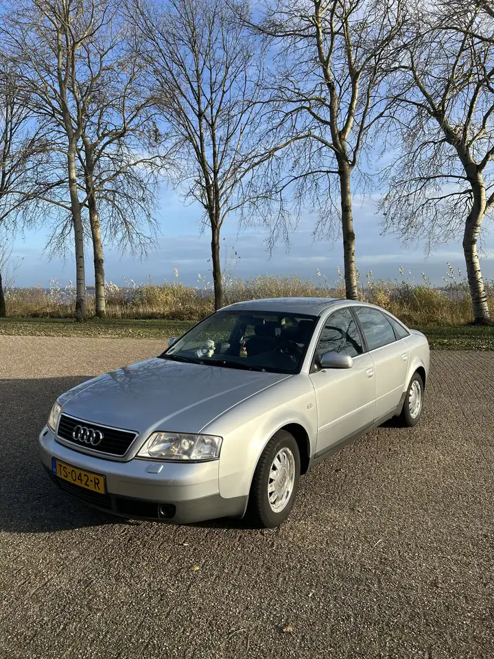 Audi A6 Limousine, 2.4, 5V, 6 Clinder| 5 Deurs | Sedan|, foto 1