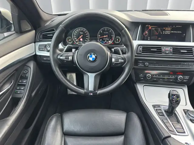 BMW 5 Series view 12