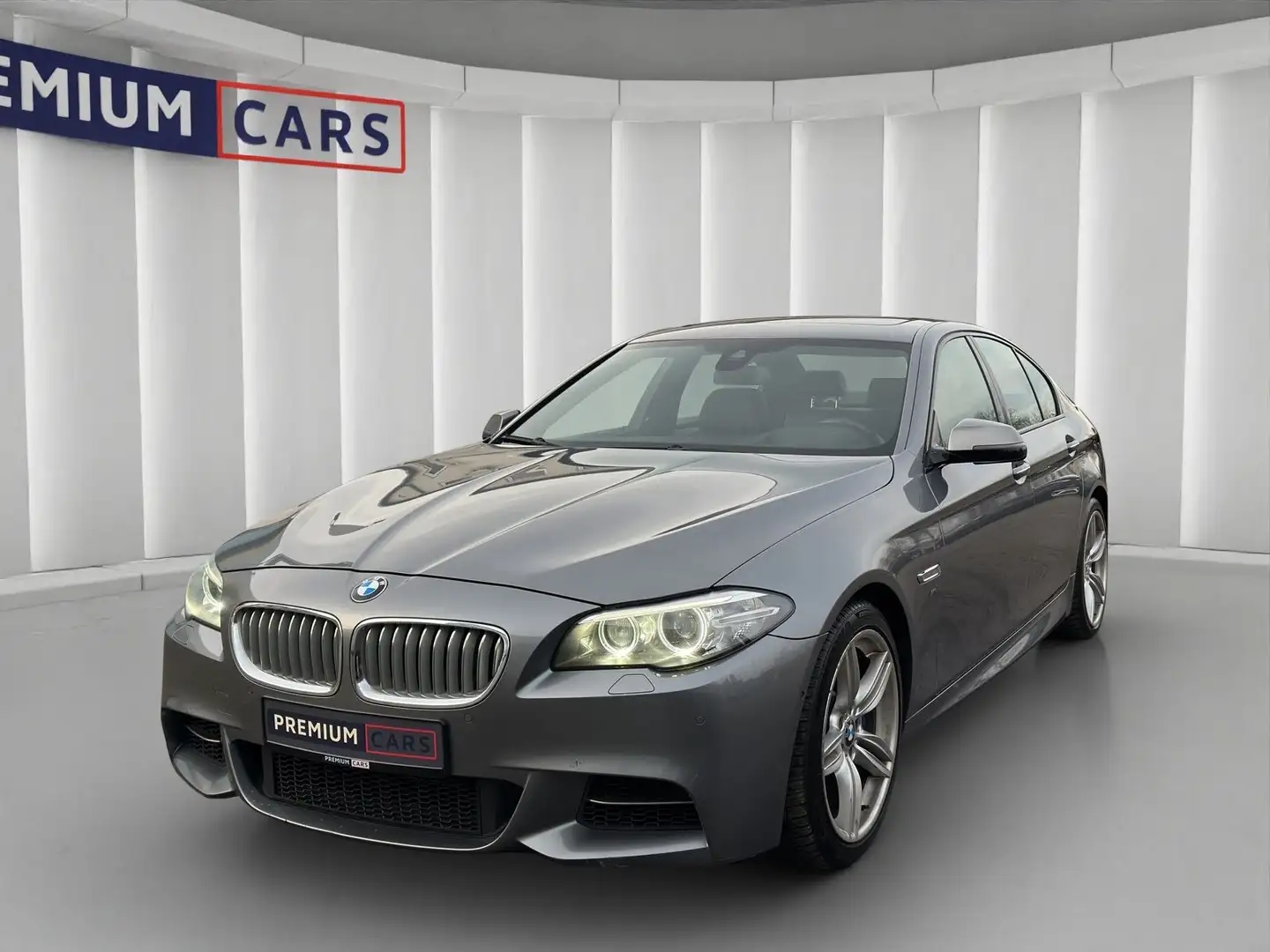 BMW 550 d xDrive Lim.*LCI*Garantie*Finanzierung* Gris - 1