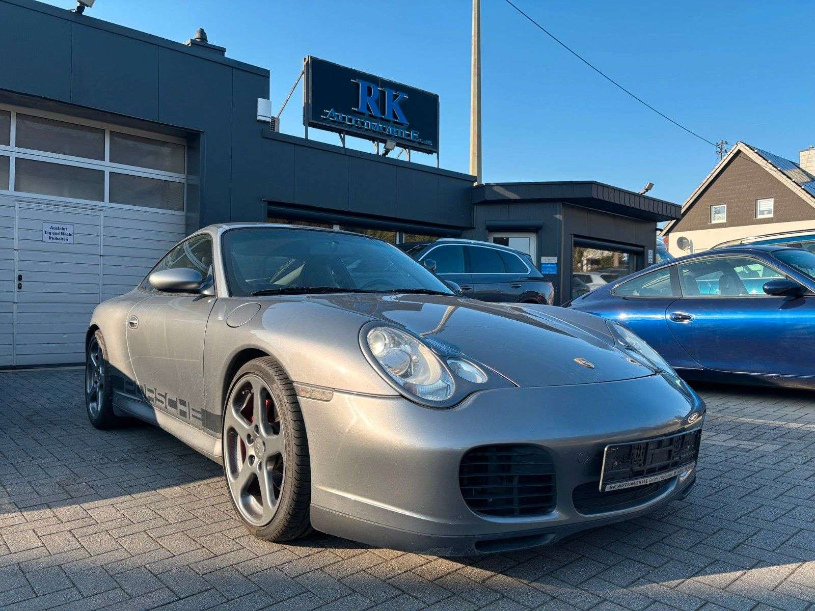 Second hand Porsche 911 