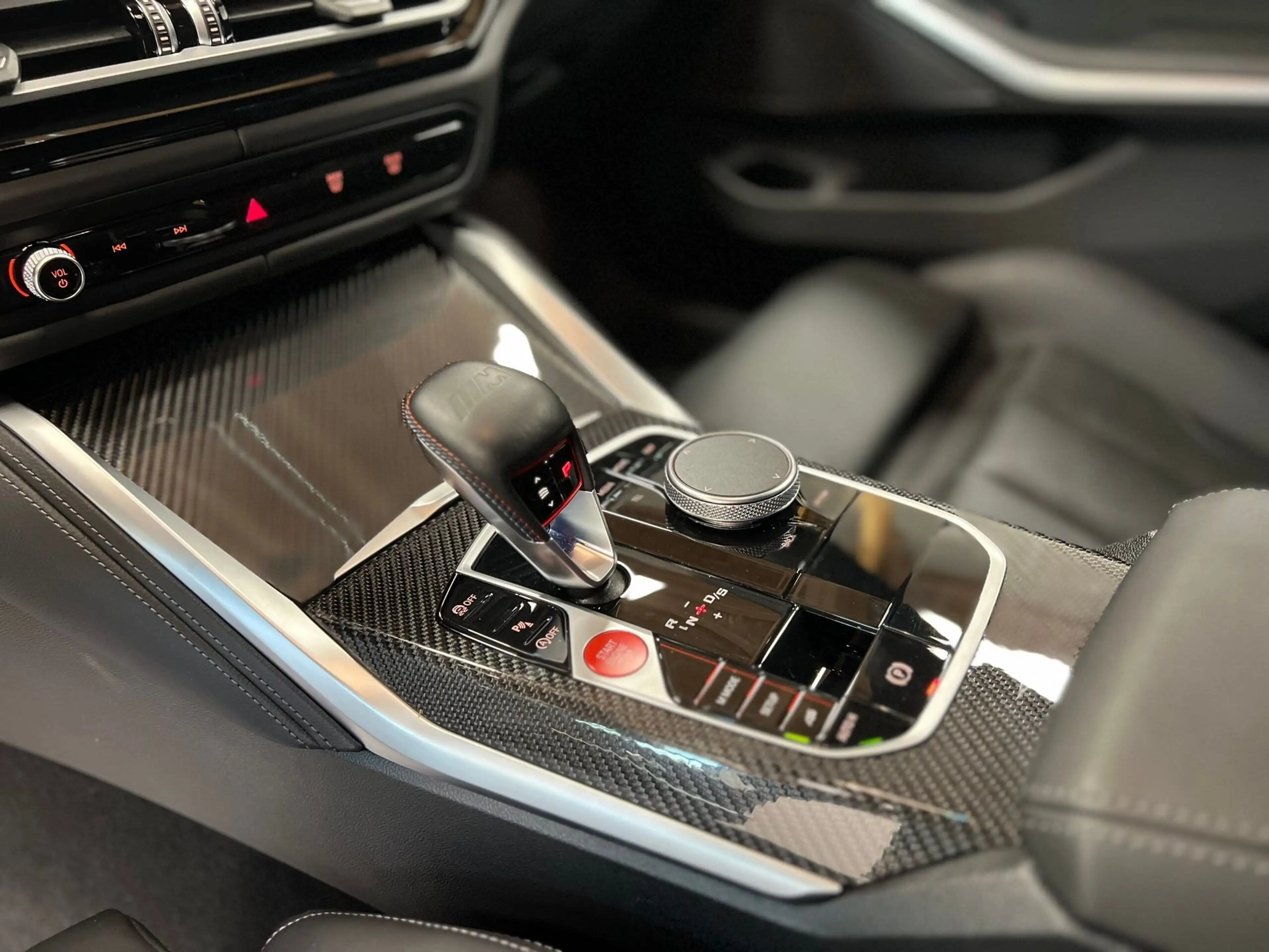 BMW M3 3er-Reihe TOURING COMPETITION X-DRIVE CARBON SKYS — photo 7