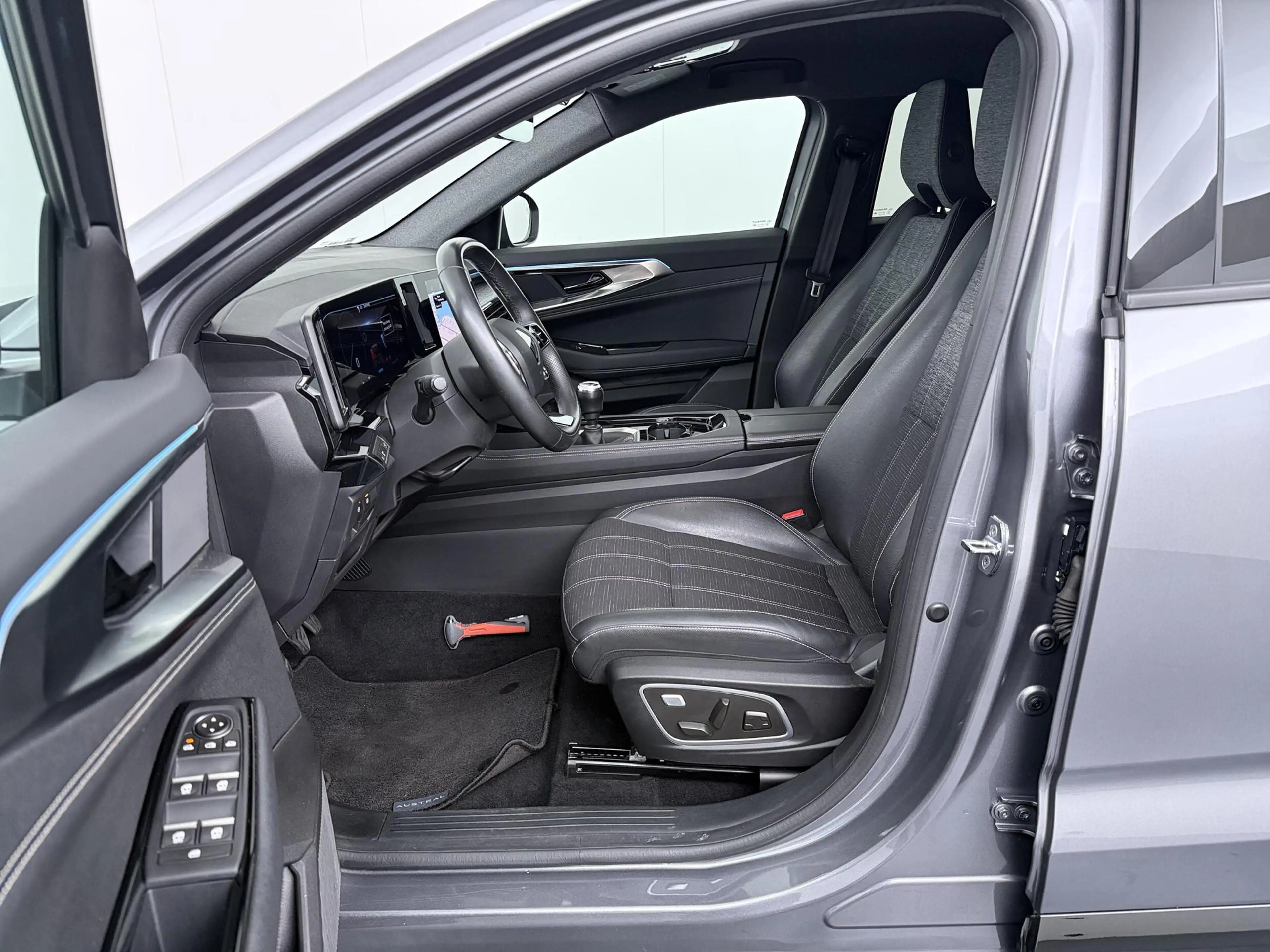 Renault Austral techno mild hybrid advanced 130 | Trekhaak | Pack — photo 13