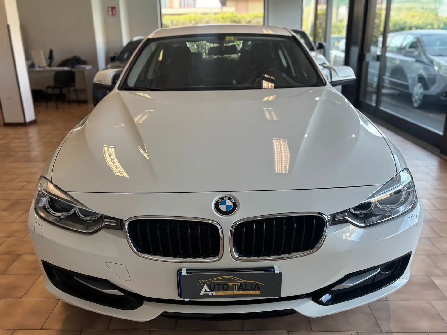BMW 320 D Sport*TAGLIANDI CERTIFICATI* Blanc - 2