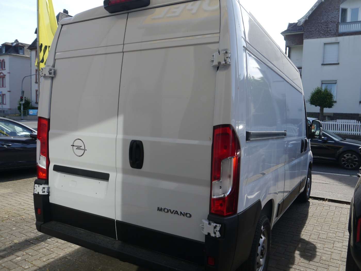 Opel Movano