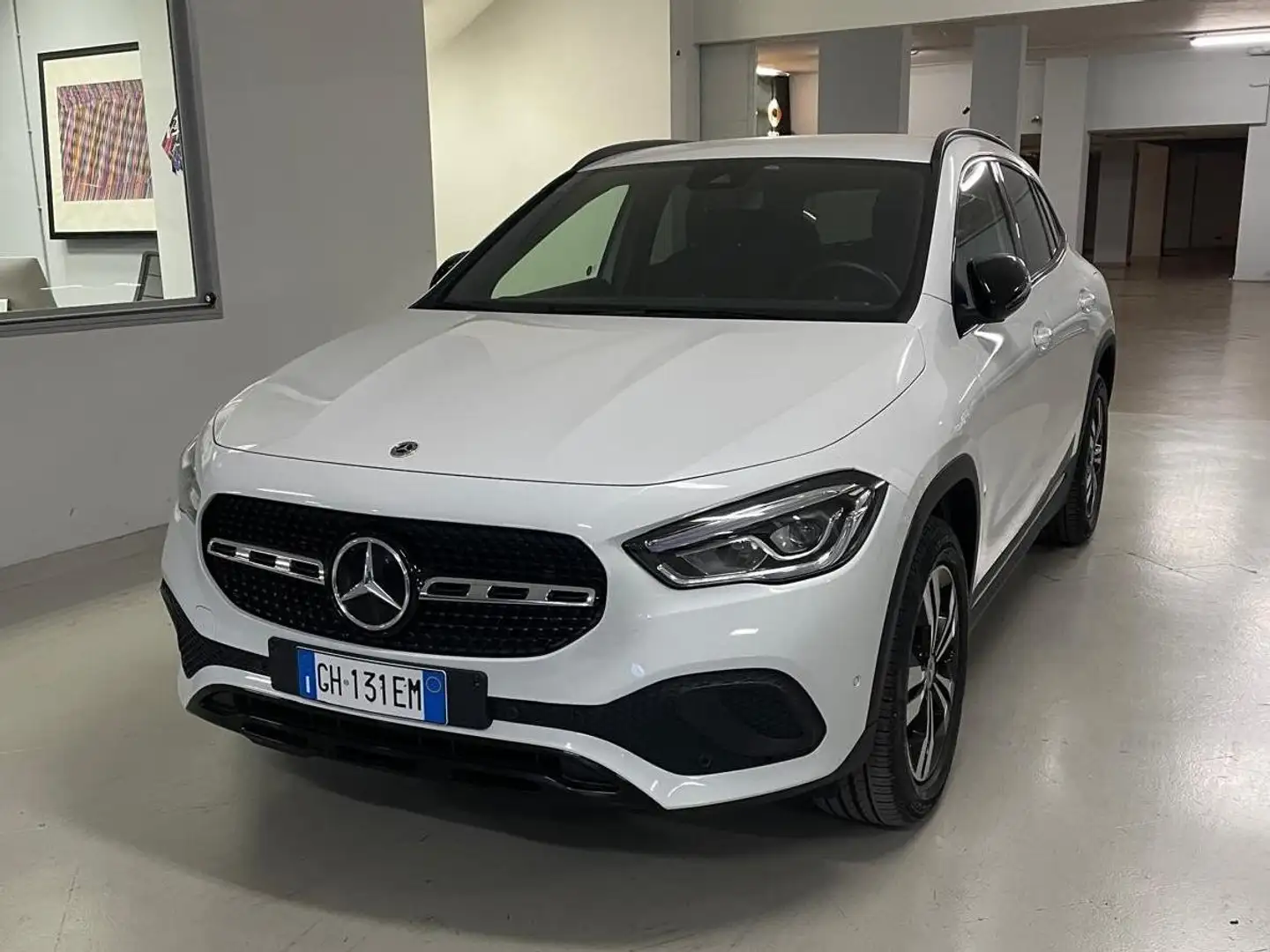 Mercedes-Benz GLA 200 GLA-H247 2020 d Sport Plus auto Bianco - 1
