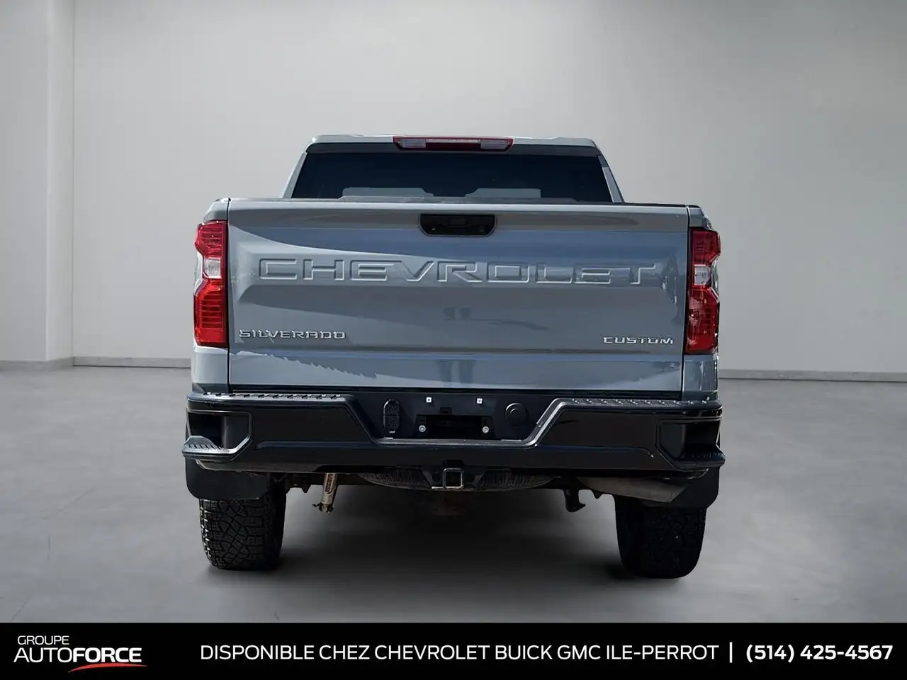 Chevrolet Silverado 1500 снимка Chevrolet Silverado 1500