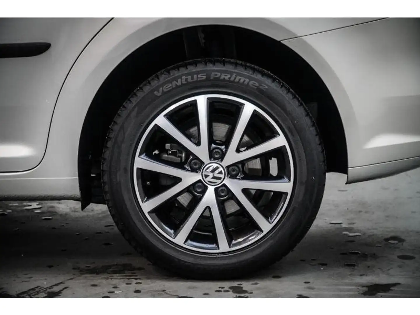 Volkswagen Touran trendline 7 ZITS Argent - 2