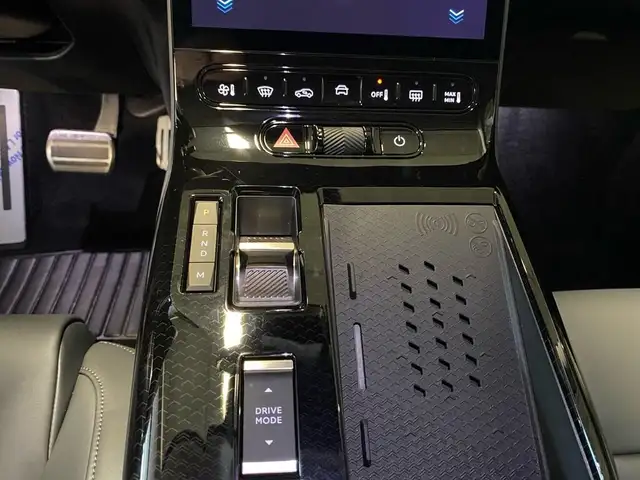 Citroen C5 Aircross view 11