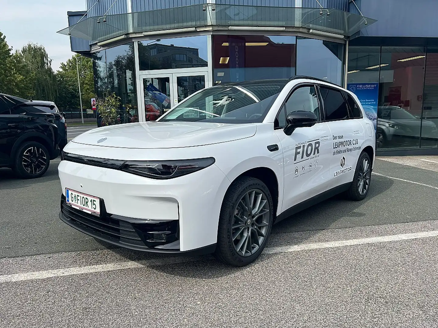 Leapmotor C10 Elektro 70kWh Design Weiß - 1