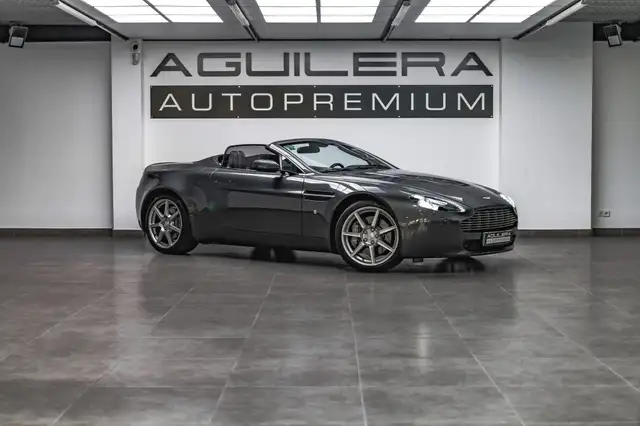 Aston Martin Vantage Roadster