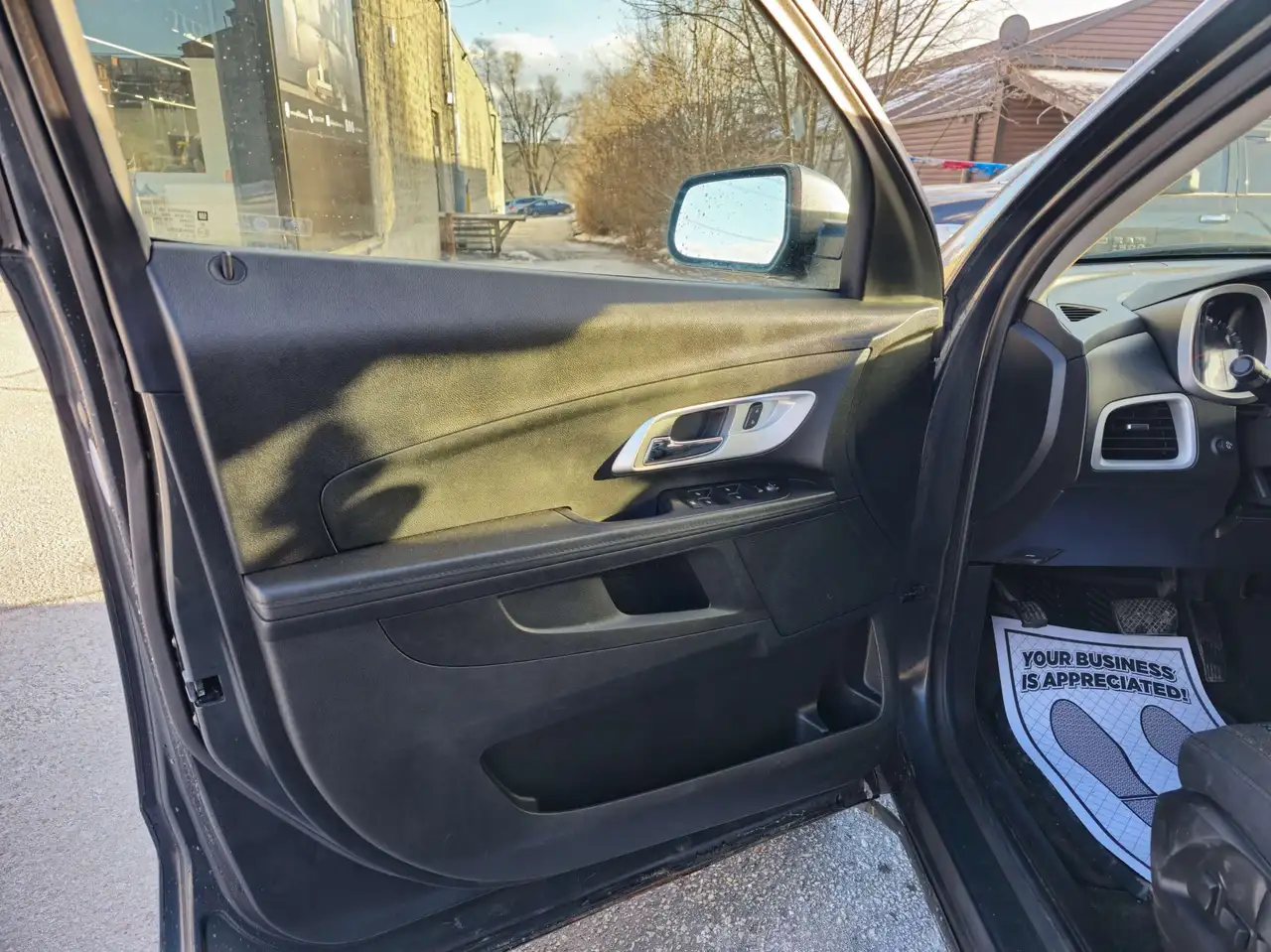 Chevrolet Equinox снимка Chevrolet Equinox