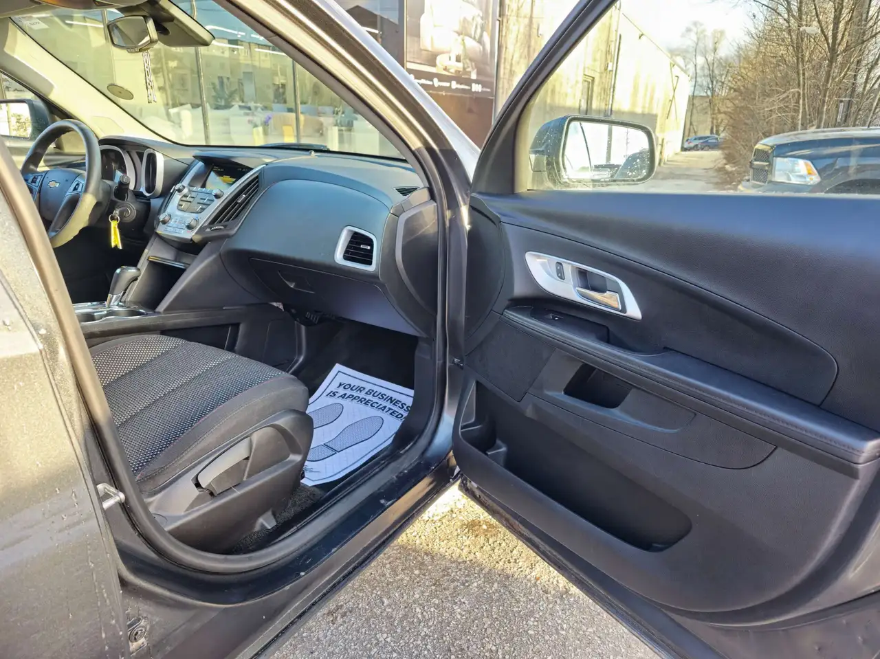 Chevrolet Equinox снимка Chevrolet Equinox