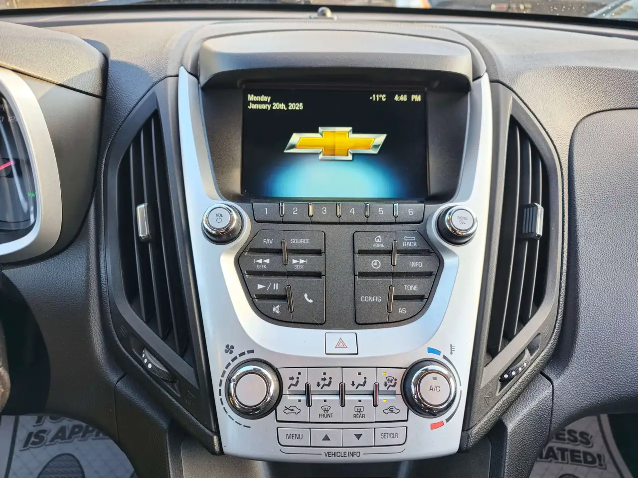 Chevrolet Equinox снимка Chevrolet Equinox