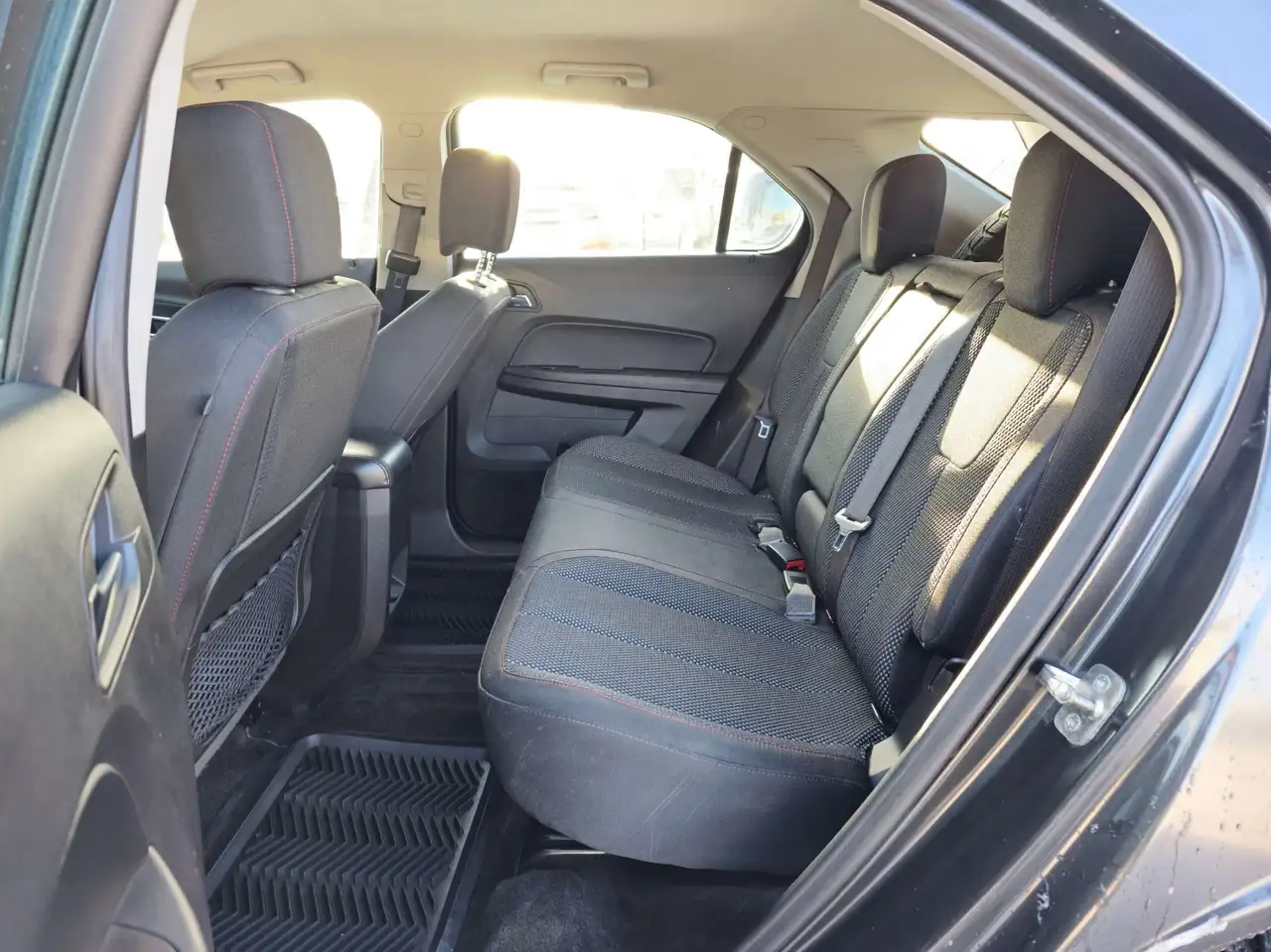Chevrolet Equinox снимка Chevrolet Equinox
