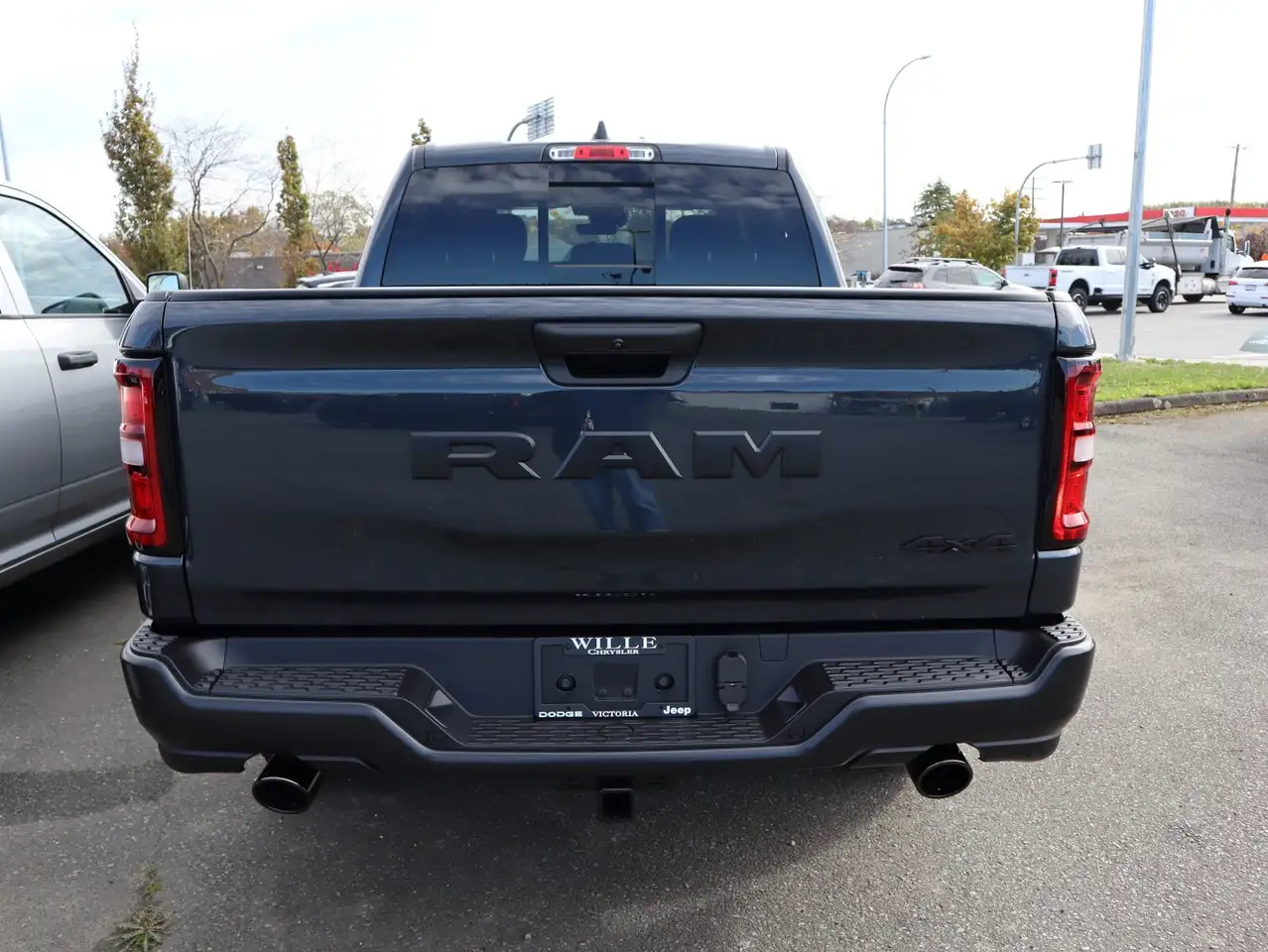 RAM 1500 снимка RAM 1500