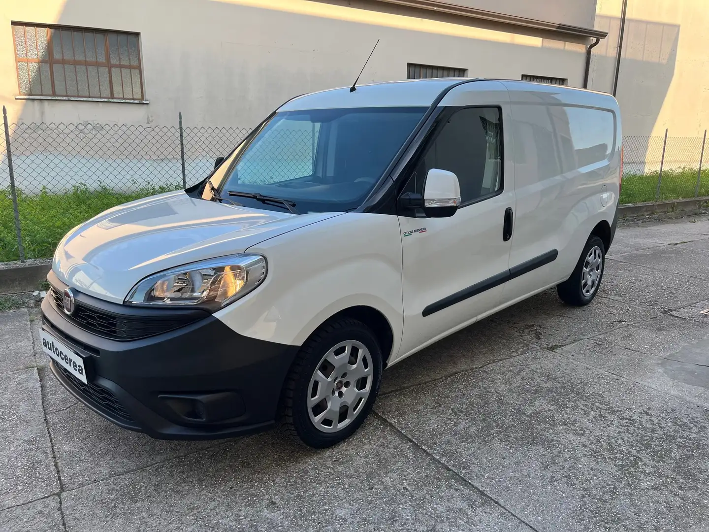 Fiat Doblo CARGO MAXI - METANO - 3 POSTI - Blanco - 1