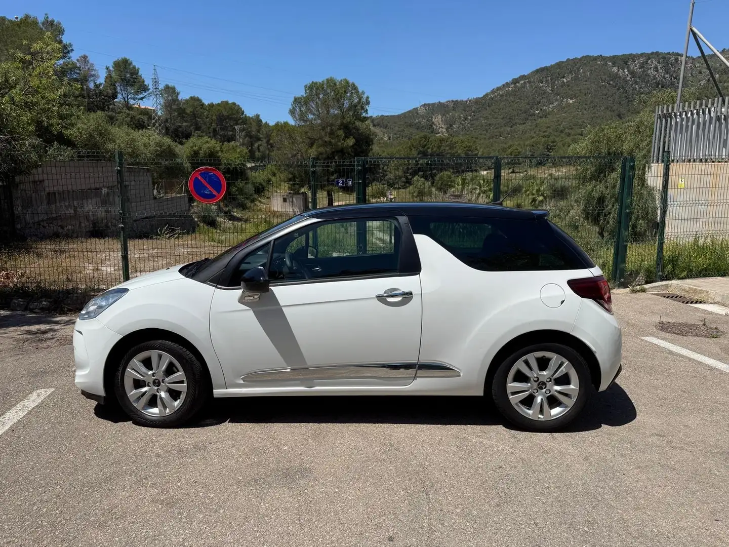 Citroen DS3 DS3 1.4HDi Desire 70 Desire Blanco - 1