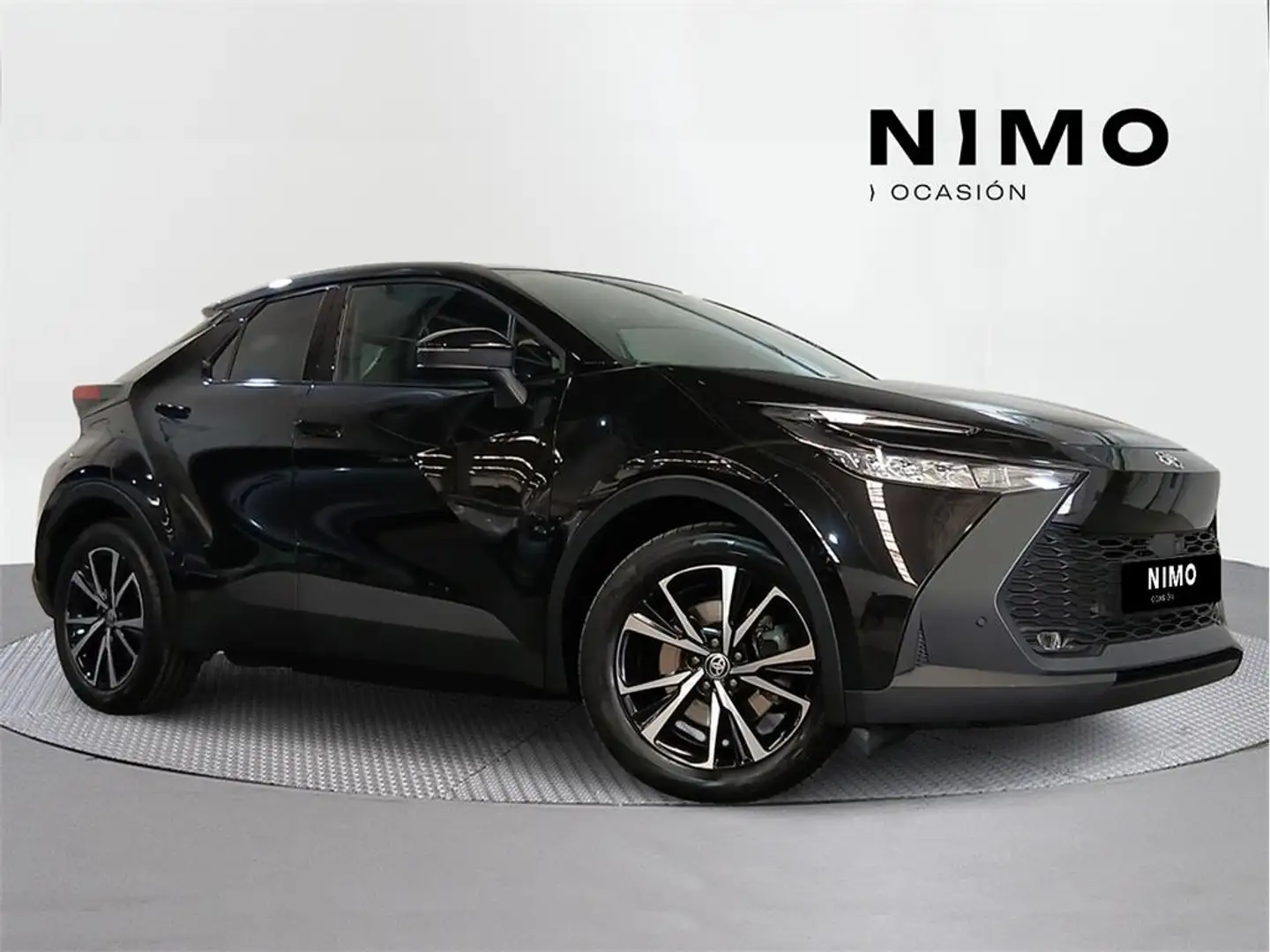 Toyota C-HR 2.0 220PH Advance - 1