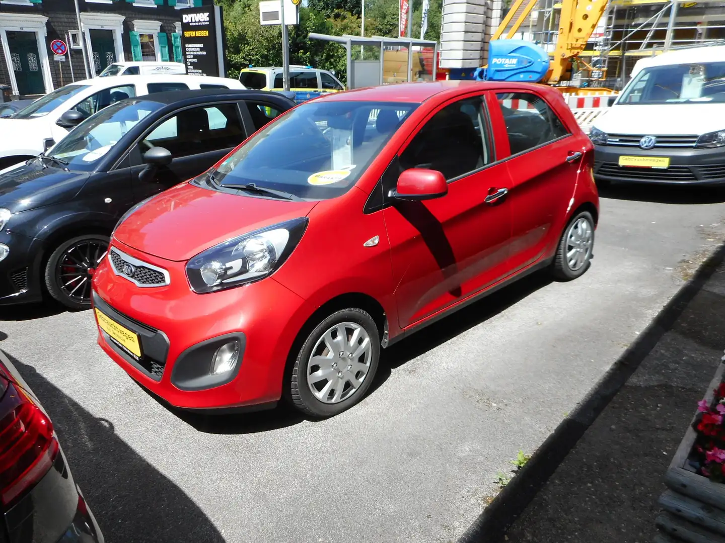 Kia Picanto 1.0 Edition 7 Rot - 1