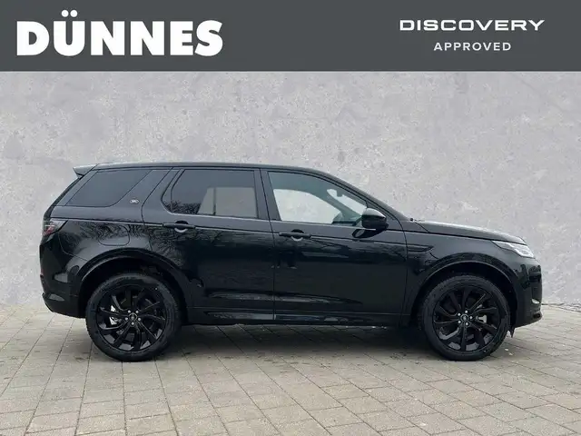 Land Rover Discovery Sport view 6