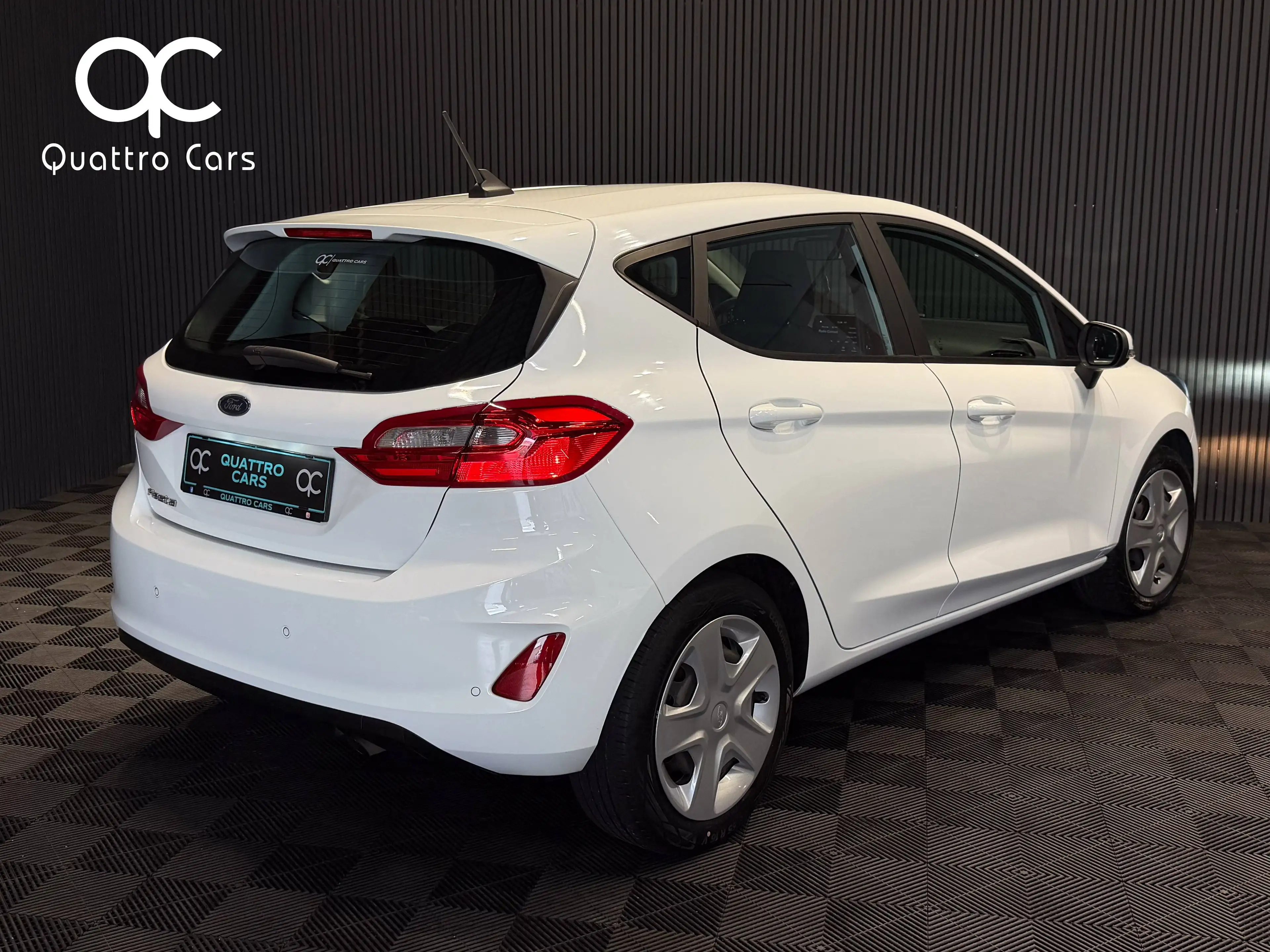 Ford Fiesta 1.1i * CAR PLAY * CLIM * 1ERE MAIN * CAPTEURS ARR — photo 7