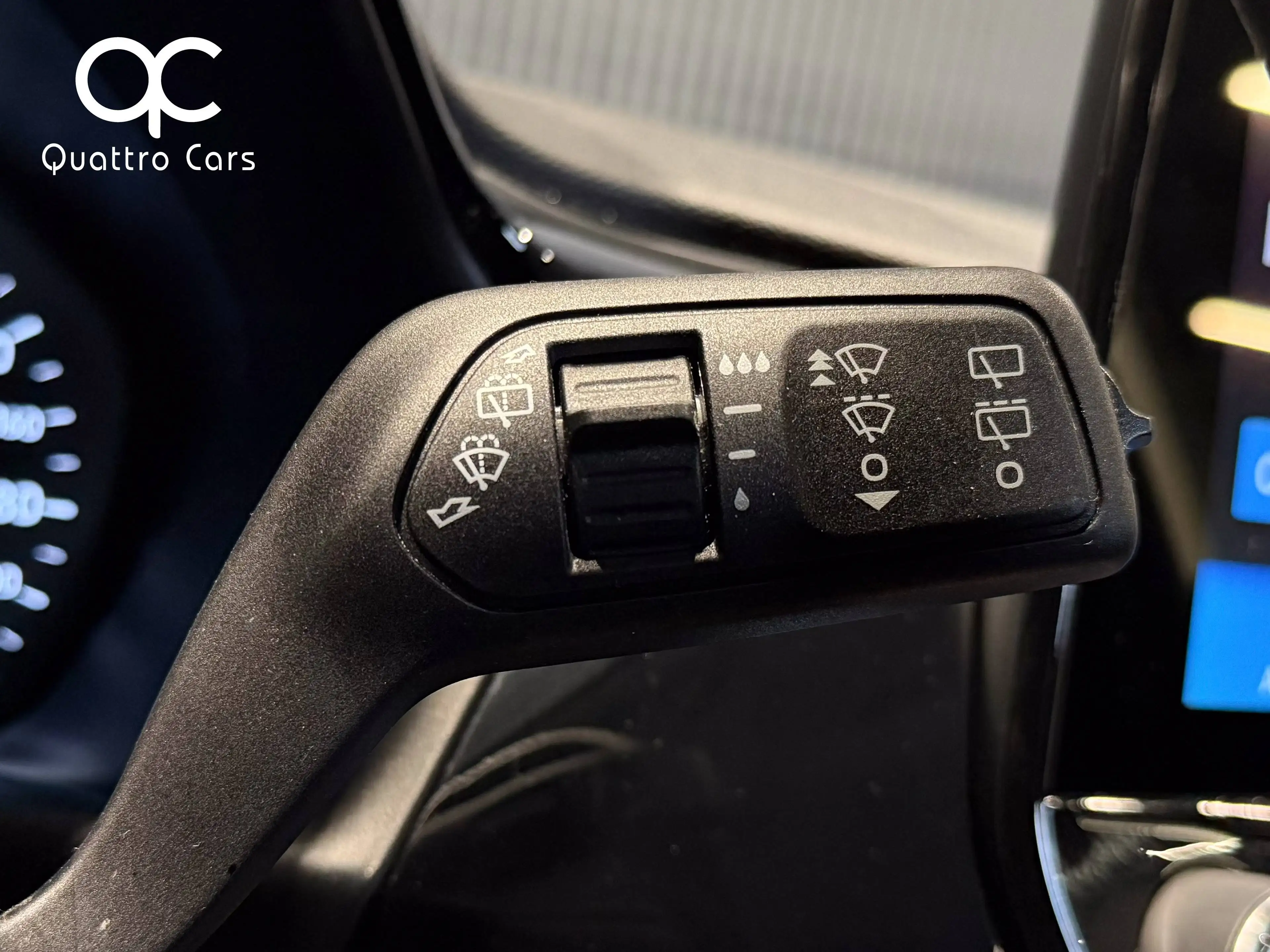 Ford Fiesta 1.1i * CAR PLAY * CLIM * 1ERE MAIN * CAPTEURS ARR — photo 26
