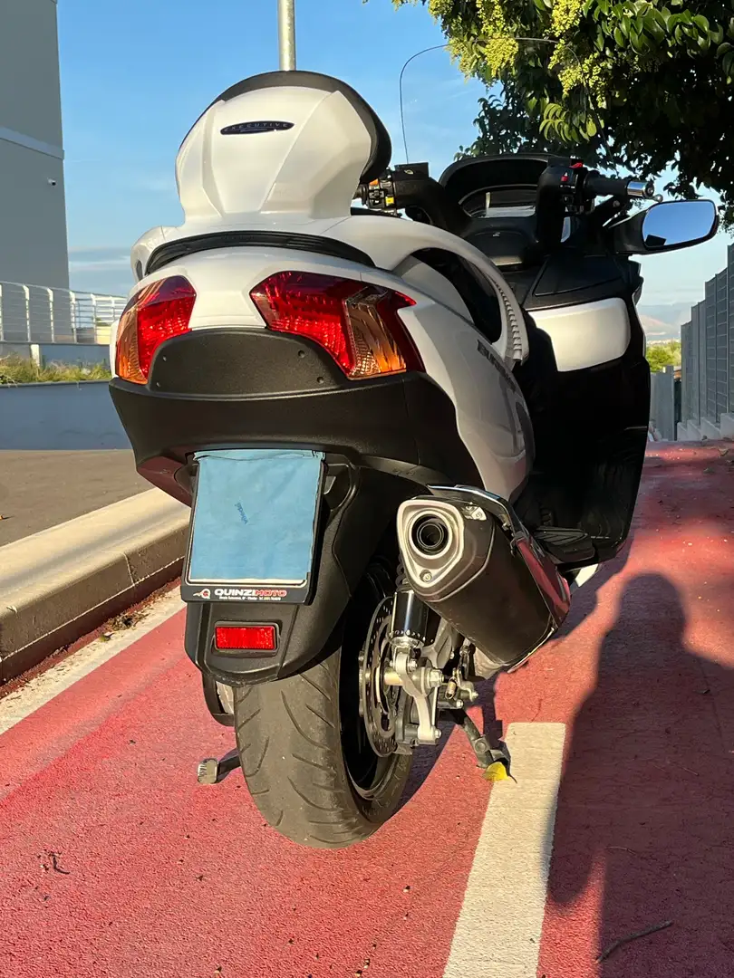 Suzuki Burgman 650 executive Alb - 2