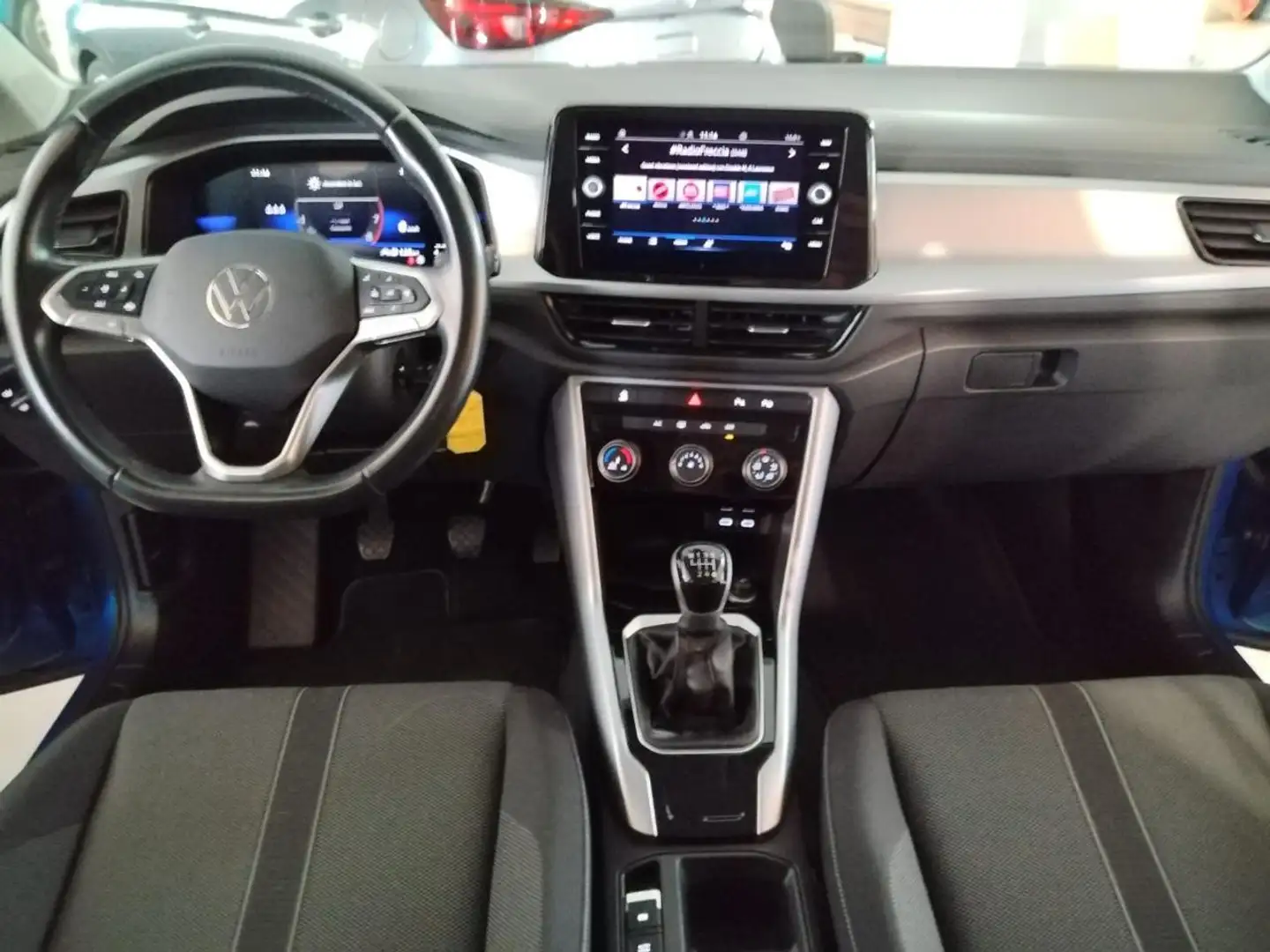 Volkswagen T-Roc 1.0 TSI Life Blau - 2