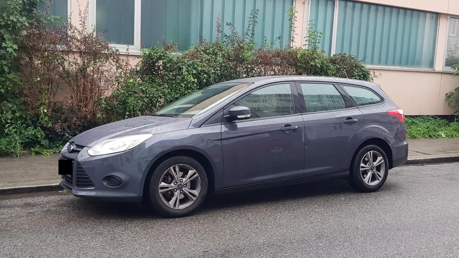 Ford Focus Focus Traveller Trend 1,6 TDCi DPF Trend Blau - 1