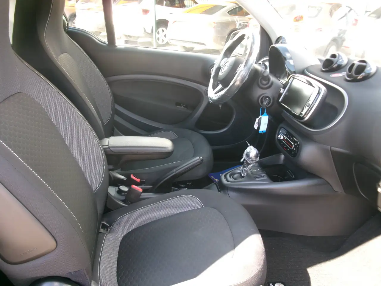 smart forTwo 2021 — фото 11