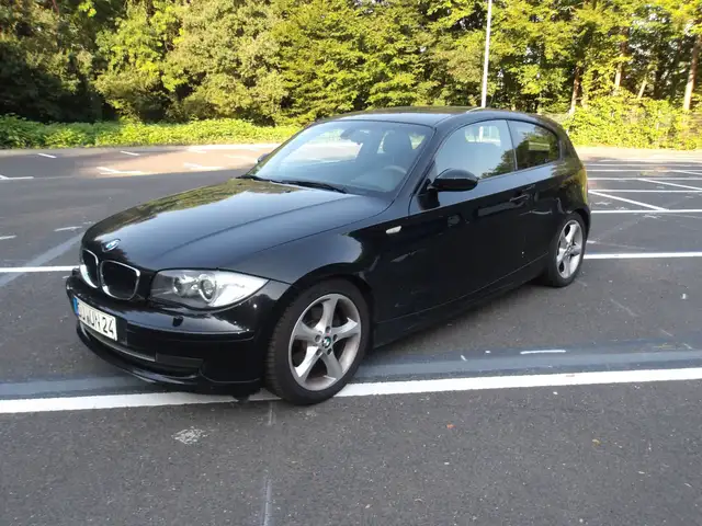 BMW 120 120d DPF M Sportpaket (Kette macht Geräusche